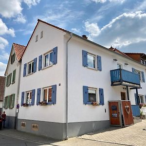 Gastehaus Sellemols Ferienhaus Winzer Daire Heuchelheim-Klingen Exterior photo