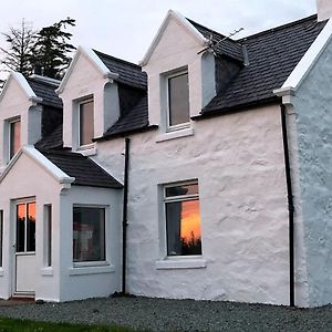 The Old Crofthouse, Kingsburgh Villa Exterior photo