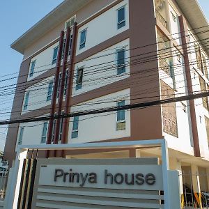 Prinya House ปริญญา เฮ้าส์ Apart otel Ban Huai Kapi Exterior photo