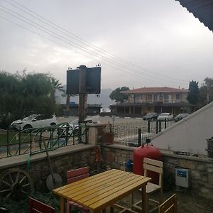 Tashan Otel Foça Exterior photo