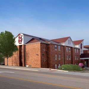 Red Roof Inn St Robert Ft Leonard Wood Saint Robert Exterior photo