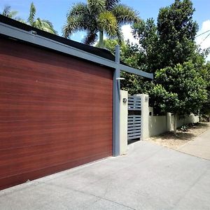 Southport-Dandar Daire Gold Coast Exterior photo