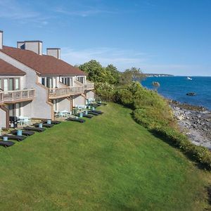 Club Wyndham Newport Overlook Otel Jamestown Exterior photo