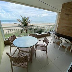 Terramaris Apartamento Beira Mar Pe Na Areia Daire Aquiraz Exterior photo