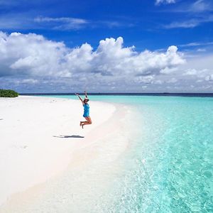 Coral Beach Maldives Otel Hangnaameedhoo Exterior photo