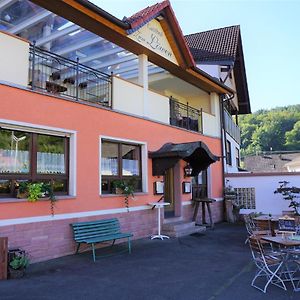 Gasthof Zum Loewen Otel Mespelbrunn Exterior photo