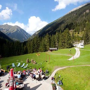 Berggasthaus Hermine Madau Otel Zams Exterior photo