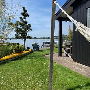 The Outpost Lakehouse- Enjoy Our House At Reeuwijkse Plassen - Near Gouda Villa Exterior photo