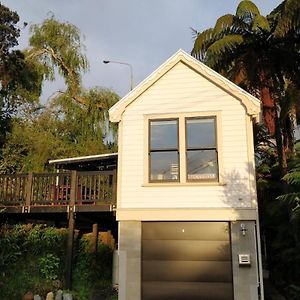 Tiny House In The Sky Otel Dunedin Exterior photo