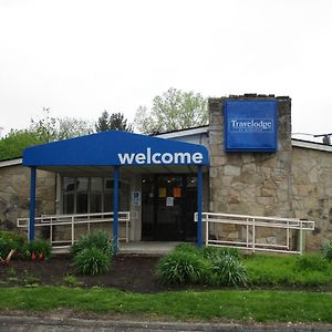 Travelodge By Wyndham Lansing Exterior photo