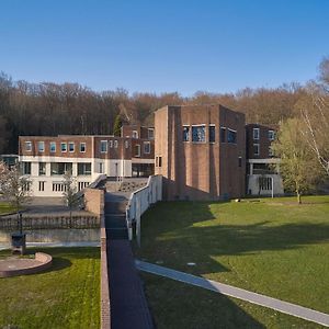 Katholische Akademie Schwerte Otel Exterior photo