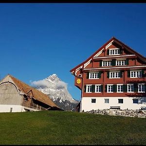 Restaurant Pension Betschart Otel Schwyz Exterior photo