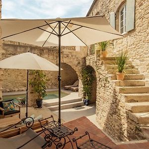 La Fugue Demeure Historique Pieds Des Cevennes Nimes Uzes Piscine Chauffee Jardin A L Italienne Otel Brignon Exterior photo