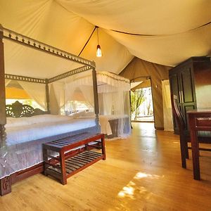 Lorian Safari Camp Limited Otel Narok Exterior photo