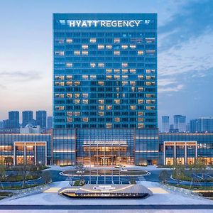 Hyatt Regency Ningbo Hangzhou Bay Otel Exterior photo