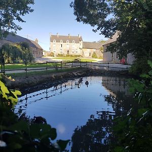 Elevage De La Hurie Bed & Breakfast Saint-Nicolas-de-Pierrepont Exterior photo