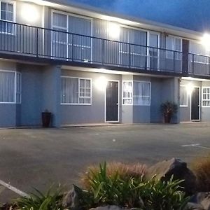 Chevron Motel Taupo Exterior photo