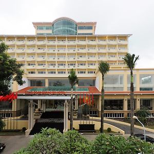 Khach San Cong Doan Quang Ba Otel Hanoi Exterior photo