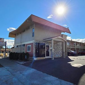 Holiday Lodge Yakima Exterior photo