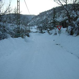 Les Lavandes Daire Montjay  Exterior photo