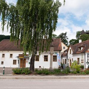 Heurigengasthof Prinz Otel Krumau am Kamp Exterior photo