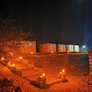 Wadi Ghwere Camp مخيم وادي الغوير Otel Feynan Exterior photo