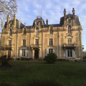 Chateau Saint Vincent Otel Bazas Exterior photo