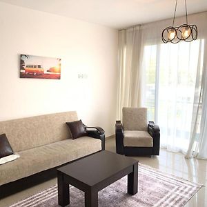 Comfortable One-Bedroom Apartment Near The Sea And Casino Merit Park Sel 2-6 Girne Exterior photo