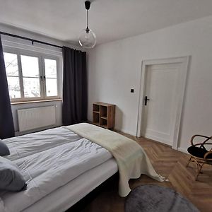 Apartament Black&White Jelenia Gora Exterior photo