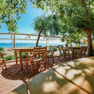 Naz Beach Bungalow Hotel In Antalya Kızılot Exterior photo