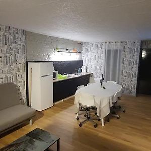 T3 Tout Confort Pour 6 Couchages Bed & Breakfast Hazebrouck Exterior photo