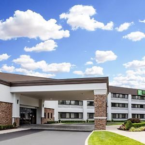 Holiday Inn - Long Island - Islip Arpt East, An Ihg Hotel Holtsville Exterior photo