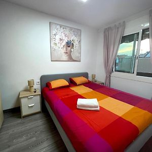 Sant Adria Beach Apartment Wi-Fi Parking Free Sant Adria de Besos Exterior photo