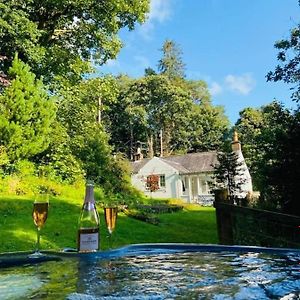 Scaurbridge Cottage With Hot Tub And Sauna Thornhill  Exterior photo