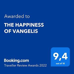 The Happiness Of Vangelis Daire Paralia Vrachou Exterior photo