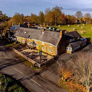 The Red Lion At Hellidon Otel Daventry Exterior photo