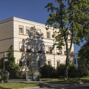 Buergerhaus Niesky Otel Exterior photo