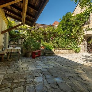 Altes Buergerhaus Otel Dürnstein Exterior photo