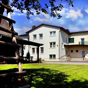 Gasthof Hotel Lang Rauchwart im Burgenland Exterior photo