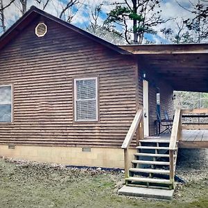 Cedar Creek Cabins #1 - Giant Spa Tub, Large Wooded Porch, Full Kitchen, 1 Bedroom Eureka Springs Exterior photo
