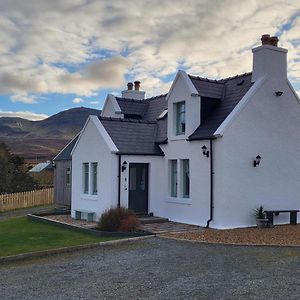 An Cnoc Bed & Breakfast Staffin Exterior photo