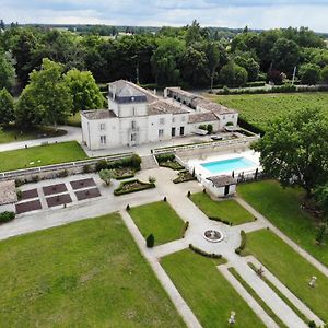 Chateau De Lantic Otel Martillac Exterior photo