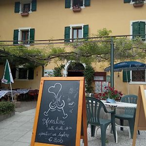 Locanda San Gallo Otel Moggio Udinese Exterior photo