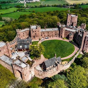 Peckforton Castle Otel Tarporley Exterior photo