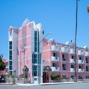 Days Inn By Wyndham Santa Monica Los Angeles Exterior photo