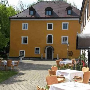 Hotel Schloss Fuchsmuehl Exterior photo