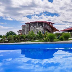 Chateau Tetri Bairagebi White Flags Otel Kisiskhevi Exterior photo