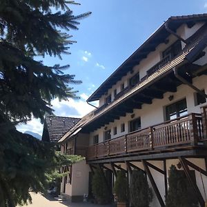 Pensiunea Haiduc Sacele Brasov Otel Exterior photo