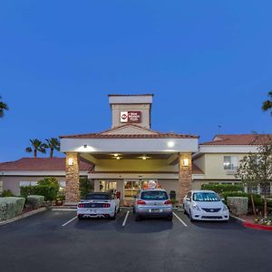 Best Western Plus Las Vegas West Otel Exterior photo