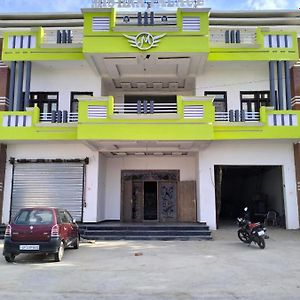 Mishra Palace By Wb Inn Kannauj Exterior photo